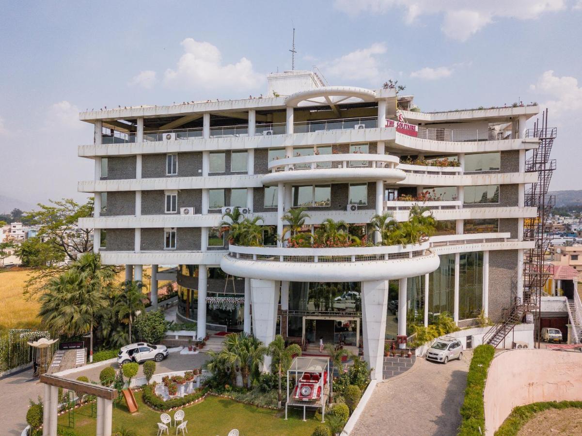 The Solitaire Hotel Dehradun Exterior photo